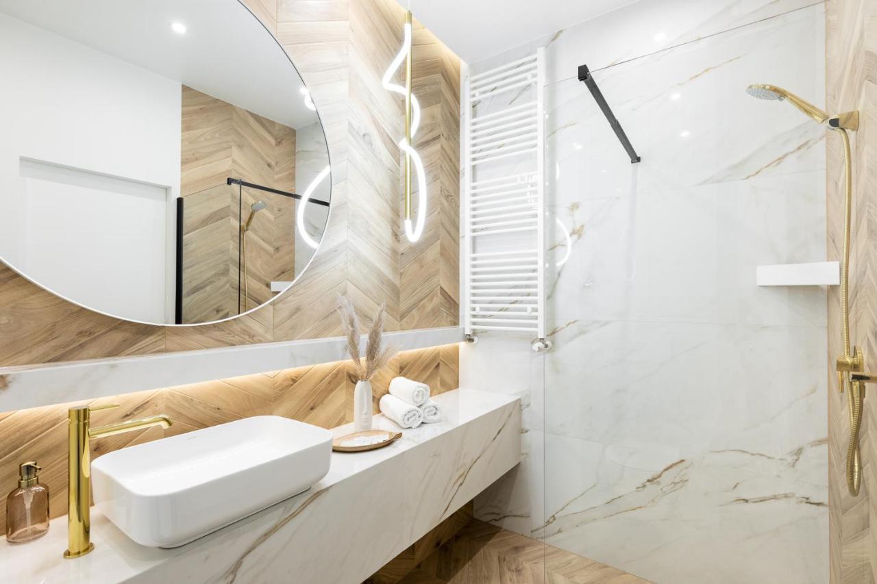 #2 Olive Apartment City Center Free Garage Krakow Ngoại thất bức ảnh
